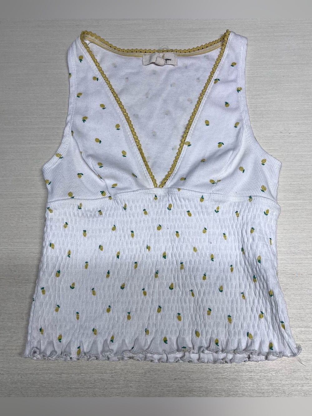 Hope White Ruched Cropped V- Neck Floral Tank Top size XS
